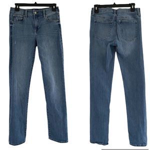 GAP Classic Straight Leg Denim Jeans 👖
